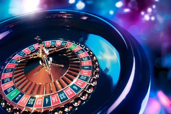 Mobile app live roulette interface on Android phone screen